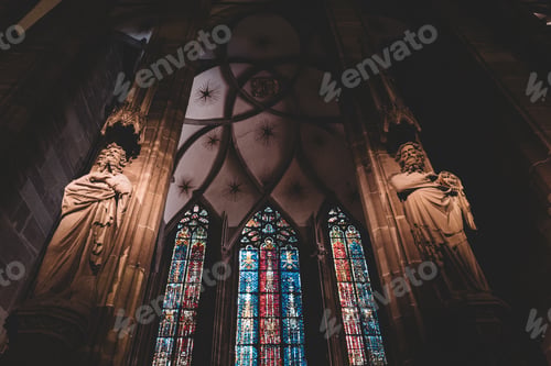 Preview: Christian sculpture in the church