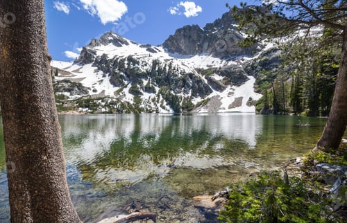 Preview: Mountains lake