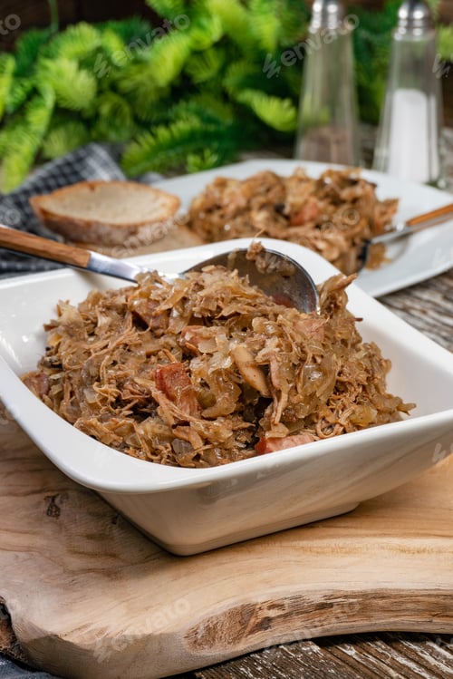 Preview: Bigos - sauerkraut stewed with meat, dried mushrooms and sausage.