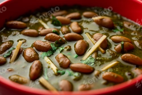 Preview: Palak rajma Masala is an Indian curry prepared with red kidney beans and spinach cooked with spices
