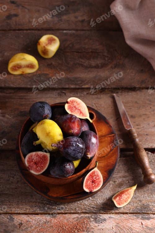 Preview: Organic Ripe Figs