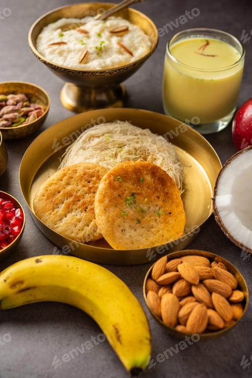 Preview: Sargi - Karwa Chauth breakfast menu before starting fasting or upwas on karva chauth, Indian food