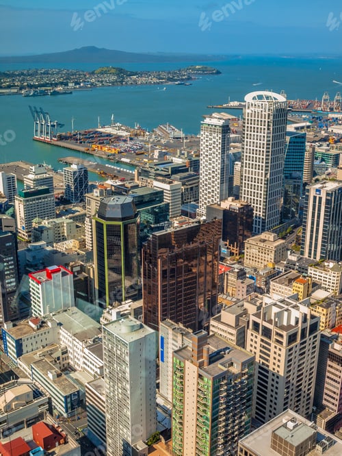 Preview: Aerial view over Auckland city center