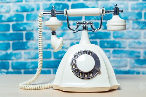 Preview: Retro telephone