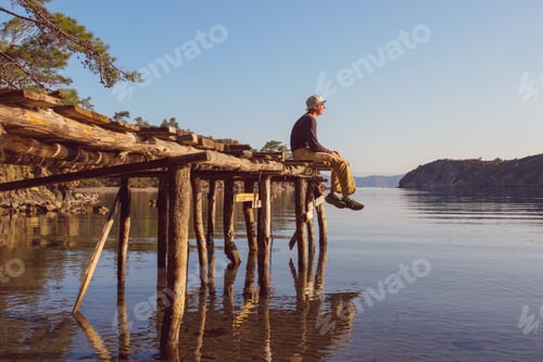 Preview: Rest on the lake