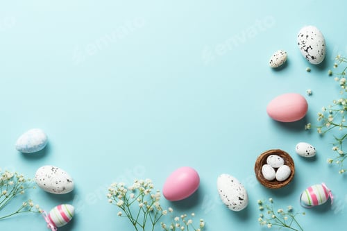 Preview: Easter eggs. Easter holidays composition with cute decorations