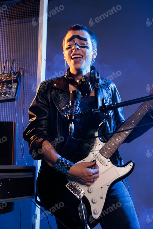 Preview: Talented female singer playing guitar and singing
