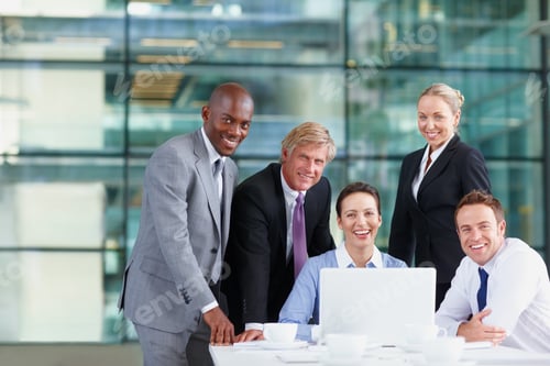 Preview: Confident business team