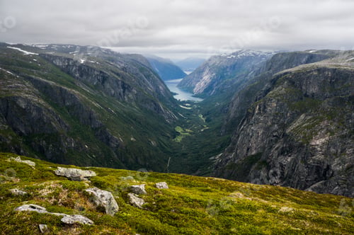 Preview: beautiful landscape view of mountains and clouds, Norway, Hardangervidda National Park, september
