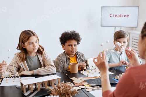 Preview: Diverse Group of Kids in Art and Craft Class