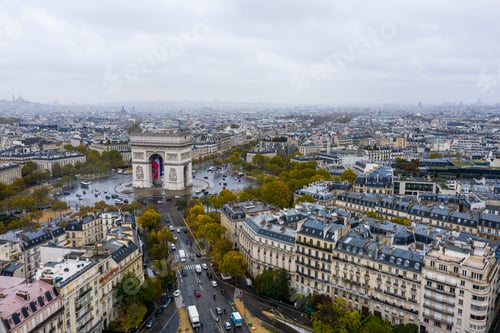 Preview: Aerial view of Arc de Triomphe, Paris