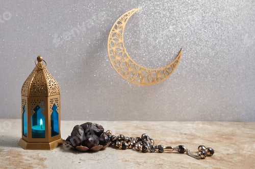 Preview: Muslim Holy Month Ramadan Kareem - Ornamental Arabic Lantern With Burning Candle