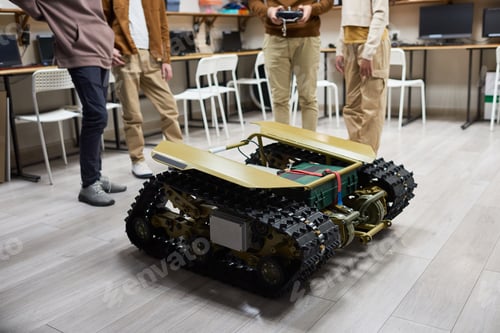 Preview: Big Crawler Machine in Robotics Class