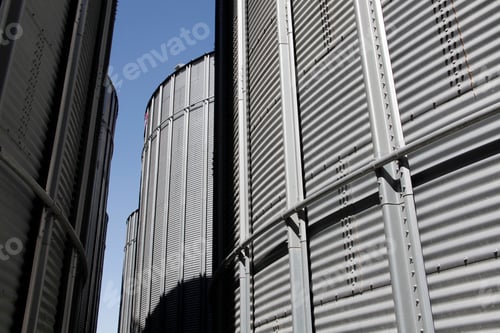 Preview: Stainless steel grain silos. Agriculture.