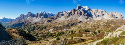 Preview: Mountain view in Ecrins national park near refuge du Laval, France