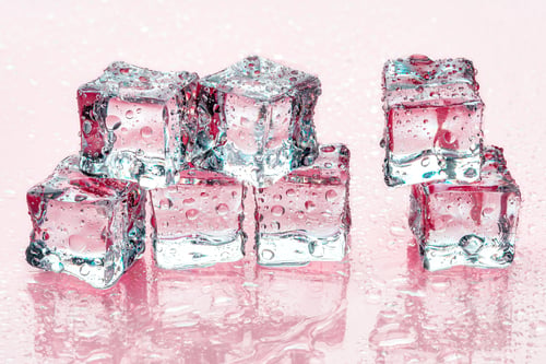 Preview: Ice cubes on pink background