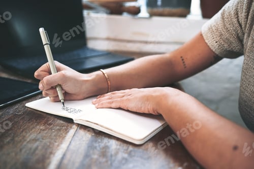 Preview: Note-taking is an underrated secret to success