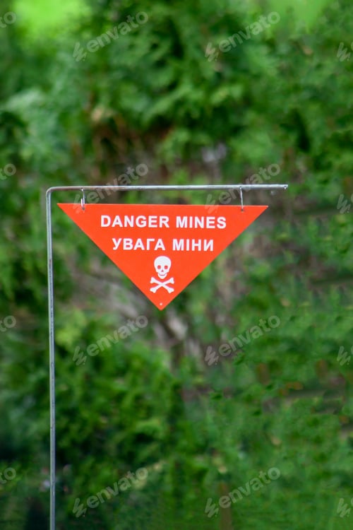 Preview: Danger mines. Sapper minefield warning sign background. Jolly Roger - white skull-and-crossbones on