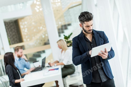 Preview: Young people working in the office