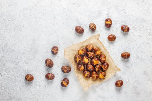 Preview: Tasty roasted organic chestnuts.