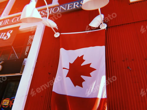 Preview: Red Canadian flag