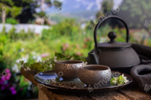 Preview: Two cups of green tea