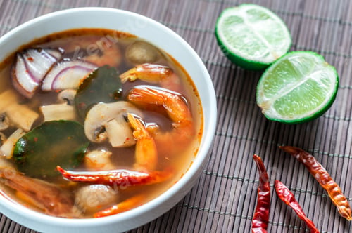 Preview: Thai tom yum soup