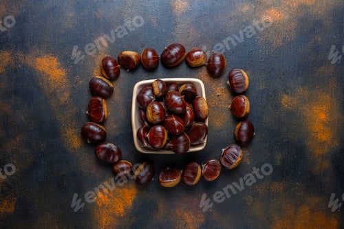 Preview: Fresh organic chestnuts.