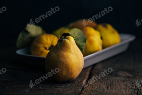Preview: Quince fruit