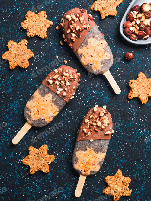 Preview: Chia popsicle with raw carrot cake and chocolate