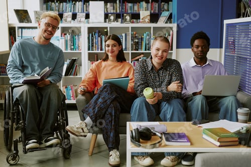 Preview: Communicating and Collaborating in Library Setting