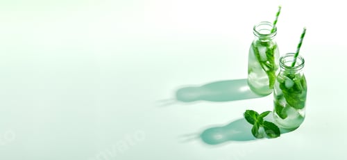 Preview: Refreshing Mint Drink in Glass Bottles