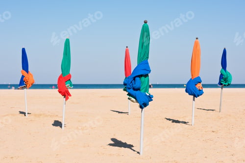Preview: The famous colorful parasols on Deauville beach