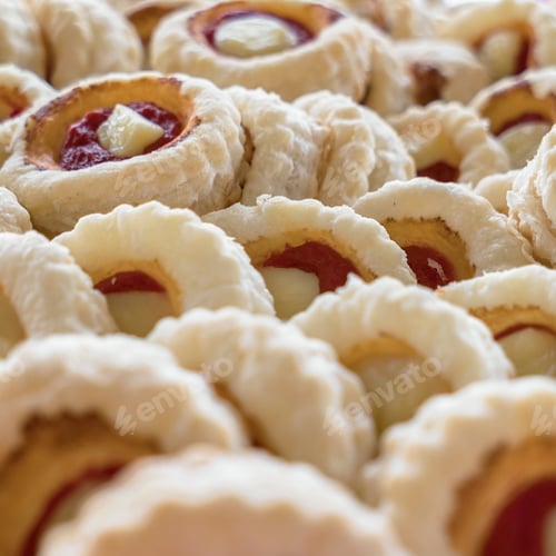Preview: Mini pizzas close-up