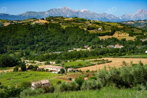Preview: Country landscape in Abruzzo between Penne and Teramo at summer