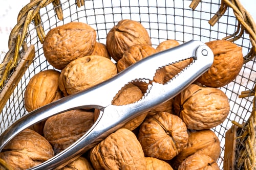 Preview: Walnuts