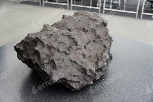 Preview: Meteorite