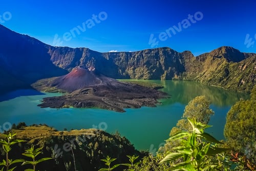 Preview: Gunung Rinjani volcano