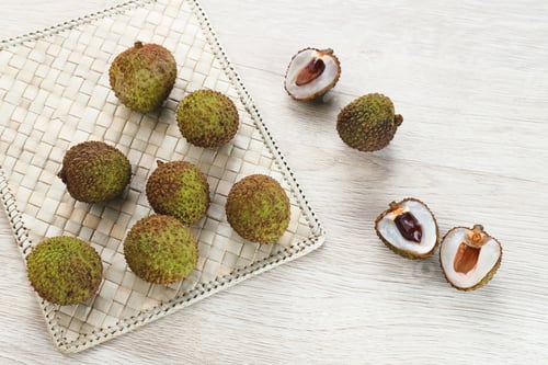 Preview: Ripe and fresh green lychees