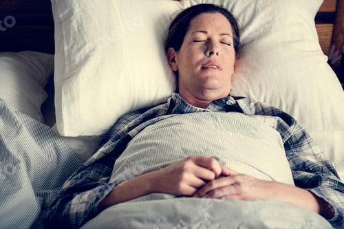 Preview: A woman sleeping soundly