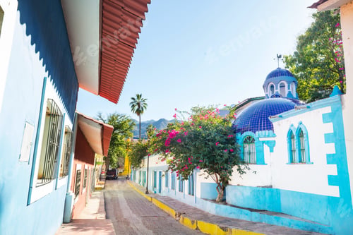 Preview: Colonial architecture in Mexico