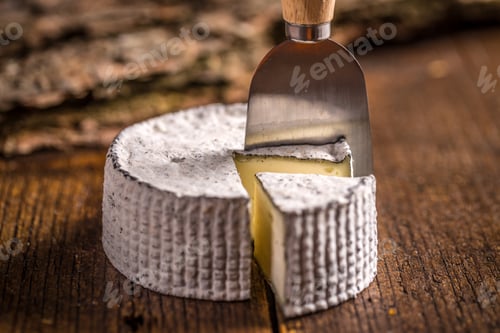 Preview: Camembert cheese