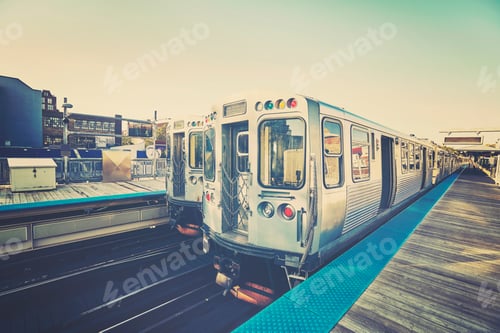 Preview: Retro stylized photo of a train on platform in Chicago, USA