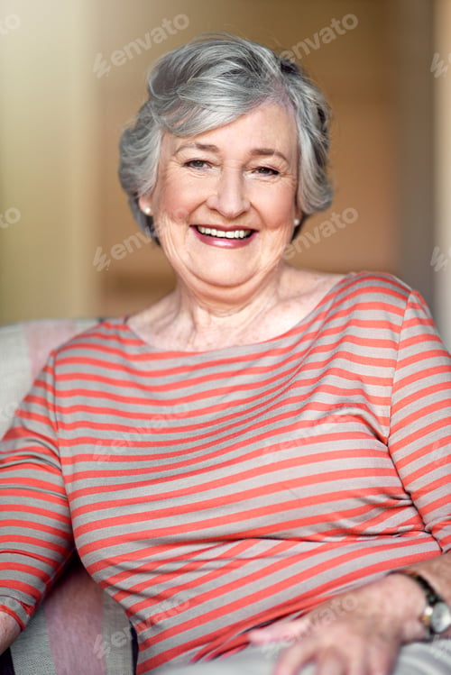 Preview: Shes making the most of her golden years