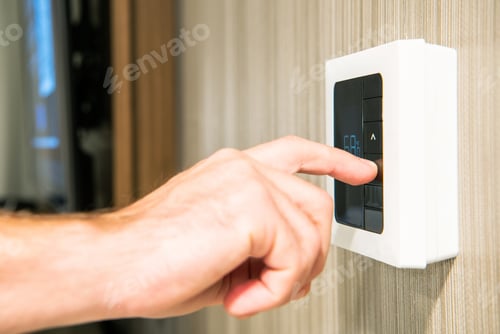 Preview: Setting Thermostat to Lower Temperature To Save Energy
