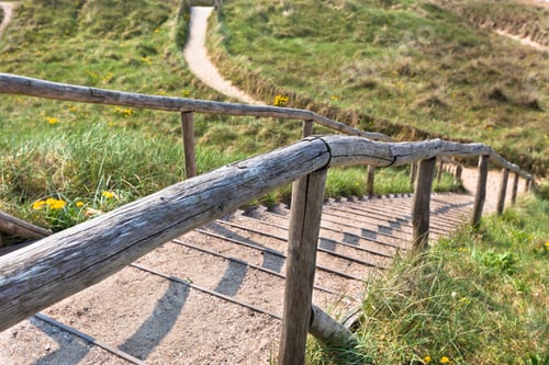 Preview: Stairs to the top of a dune.