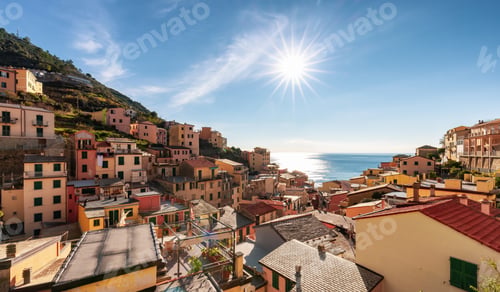 Preview: Colorful apartment homes in Riomaggiore, Italy. Cinque Terre