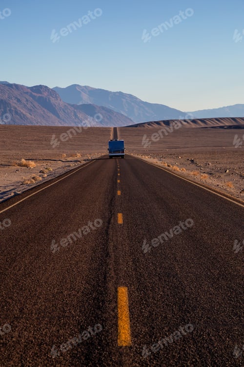 Preview: View of a scenic road in the Death Valley National Park