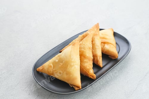 Preview: Samosa Keju