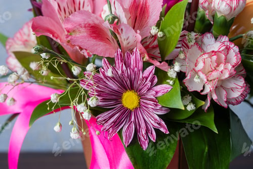 Preview: A bouquet of flowers in close-up